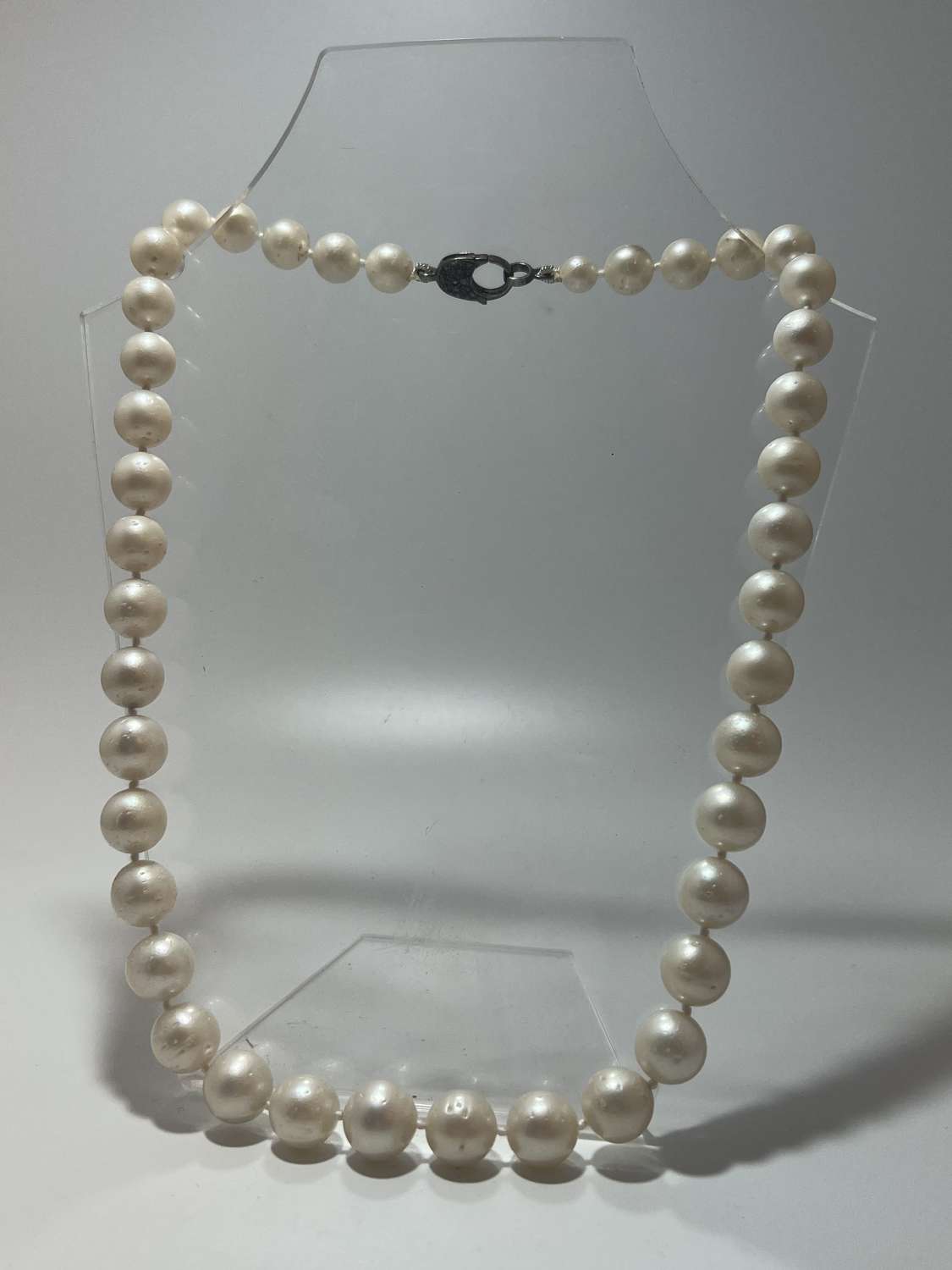 A fine Southsea Pearl necklace